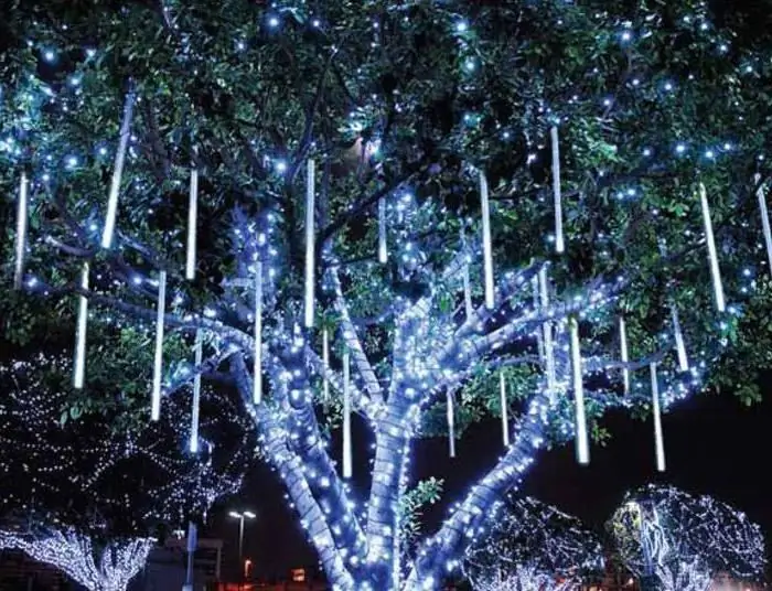 guirnaldas LED de calle para árboles